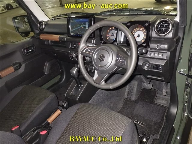 Suzuki Jimny Sierra JB74W 2025